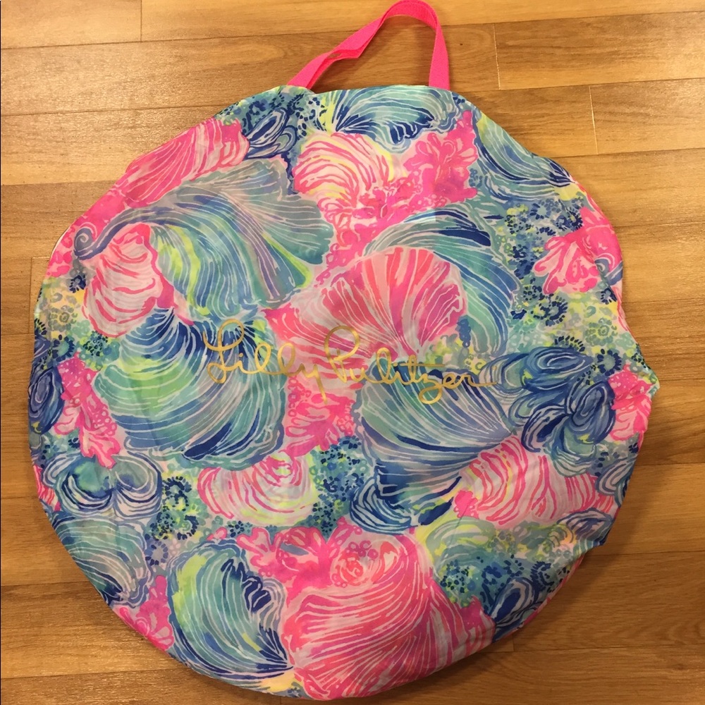 SOLD‼️Lilly Pulitzer Beach Canopy